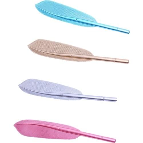 Creative Feather Pen Style Gel Pen Retro Feather Ink Pen 0.5mm Nib Regular Refills for Women Men Studenst Birthday Gift