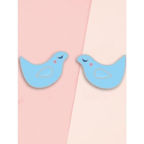 Blue Bird Enamel Pin Cartoon Pigeon Animal Brooch Denim Jacket Lapel Pin Buckle Shirt Badge Gift for Friend Kids Bag Accessories