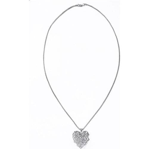 Fashion Hollow Out Heart Clavicle Chain Necklace Temperament Feminine Crystal Gold And Silver Color Pendant Jewelry for Women