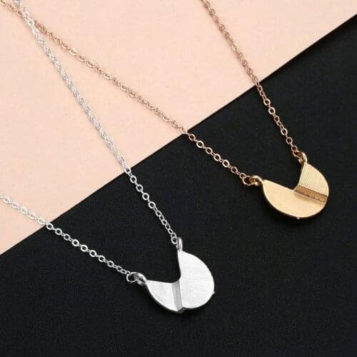 Cxwind Fashion Circle Pendants Concave Round Pendant Necklace Geometric Collares for women Statement Chain Jewelry