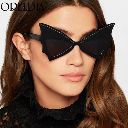 2021 Steampunk Cateye Sunglasses Bat Glasses Women Fashion Color Lens Luxury Eyewear Party Sexy Brand Designer Eyeglasses UV400