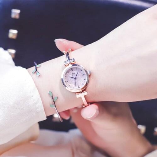 Luxury Starry Sky Dial Women Watches Fashion Small Ladies Bracelet Watch Simple Gold Silver Stainless Steel Quartz Wristwatches