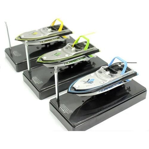 Charging Mini RC Boat Waterproof High Speed Racing Electric RC Speedboat 13.5x4.5x5cm 2.4v Radio RC Boat ZK 35
