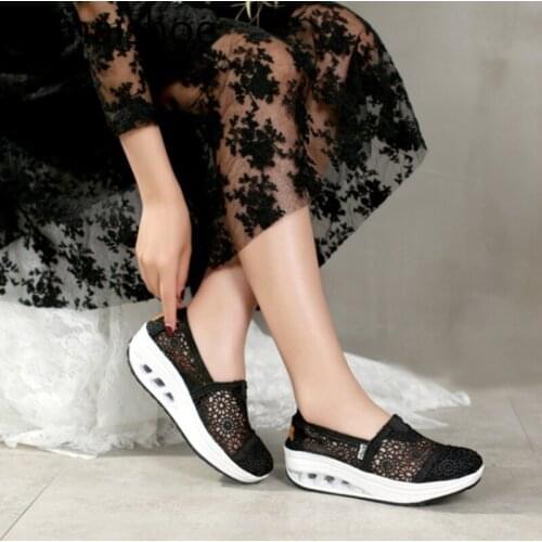 Womens Vulcanized Shoes New Summer Hollow Comfortable Canvas Shoes Lace Lightweight No Slip Shoe Womens Breathable Wedge Shoes
