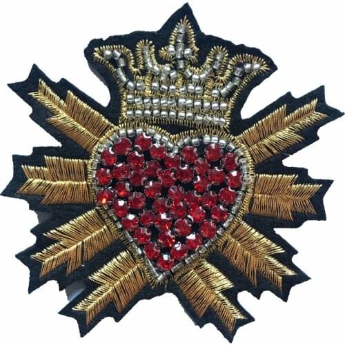2PCS/lot Crown Heart Motif Beaded Patch Beading Crystal Sewing Embroidery Patches for Clothes Bags Handmade Decoration Accessory