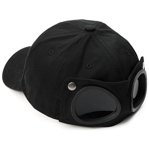 2020 Europe and America Black Glasses Baseball Cap Red Men and Women Breathable Sunscreen Sunglasses Cap Hat Tide