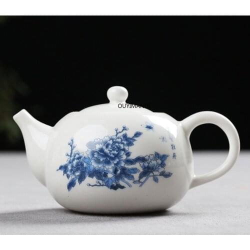 Multiple patterns China Handmade porcelain teapot 200ML Ceramic tea pot Filter pot traditional chinese tea set
