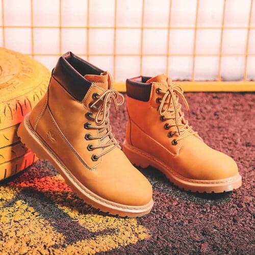 Autumn and Winter Womens Boots Rhubarb Boots Motorcycle Shoes Classic British Models Plus Velvet Plus Size Womens Shoes