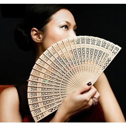 50Pcs Engraved Wood Folding Hand Fan 20cm/23cm Wedding Fans Birthday Baby Shower Party Decor Gifts for Guest