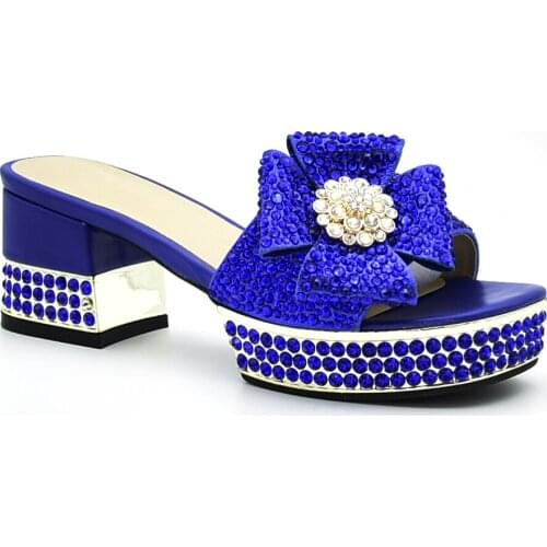 Sandalias Rasteiras Femininas 2018 Nigerian Women Wedding Shoes Decorated with Rhinestone High Heels Women Pumps Fashion Shoes