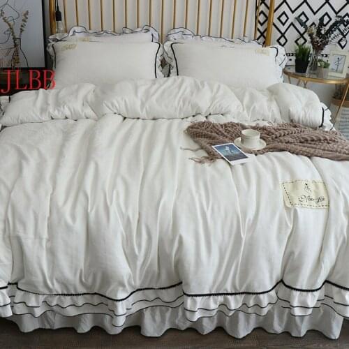 Double ruffles Bedding set black ball flat sheet pillowcase&duvet cover Washed cotton bed set Korean freshness white bed linens
