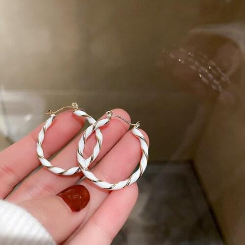 2021 New Korean White Enamel Simple Temperament Trendy Hoop Earrings For Women Fashion Jewelry Party Circle Pendientes Brincos