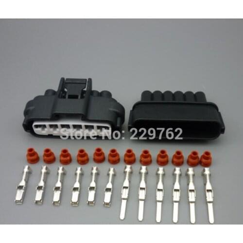 Shhworldsea 6 pin for Toyota Mazda Hilux Accelerator Pedal plug Auto Waterproof electronic throttle valve connector 7283-1968