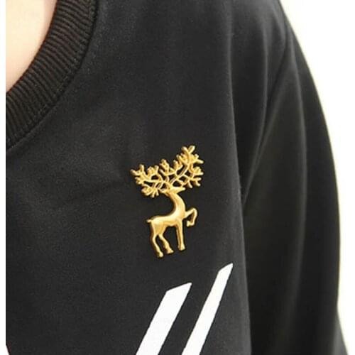 Europe and the United States frosted matte gold elk vintage art brooch