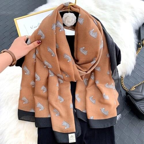 European and American new cotton and linen feel horse head womens wild warm fashion winter long shawl scarf beach towel gift