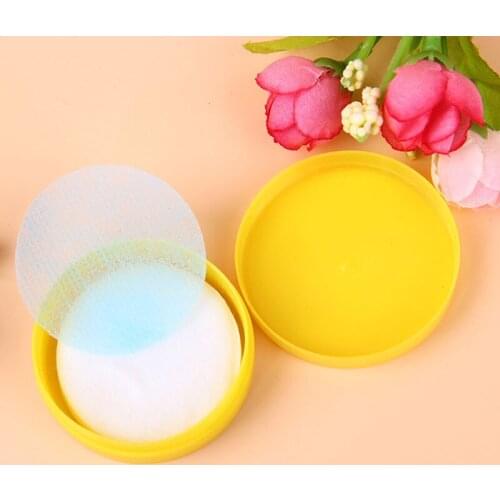 A Box/32pcs Of Fruity Nail Remover Cotton Remover Clean Towel Paper For Removal Of Varnish Manicure Tools Random Style