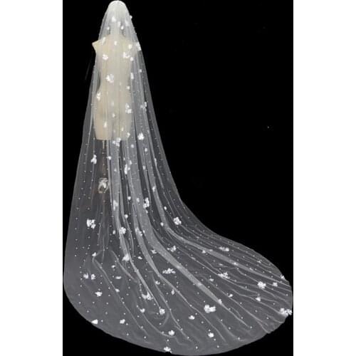 Pearls Bridal Veils With Comb Cathedral Long Luxury Pearl Tulle Floral Flowers Wedding Veils for Brides Ivory White Accessories