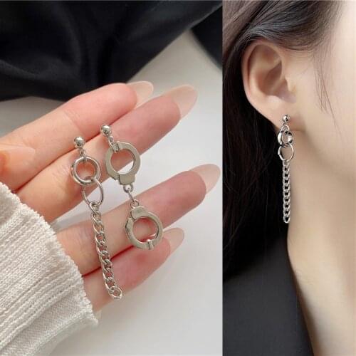 Funny Solid Color Metal Handcuffs Chain Asymmetrical Pendant Drop Earrings for Women Girls Teens Earrings 2021 Trend New Arrival