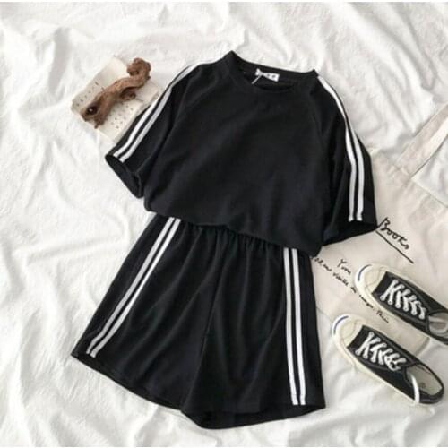2021 Summer Striped Tracksuit For Women Sets Short Sleeve T Shirt Two Piece Shorts Set Female Loose Casual Sport 2pc Sets Ladies