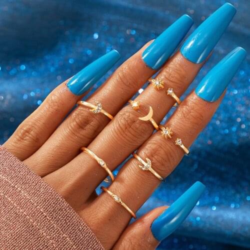 Docona 7pcs/sets Simple Crescent Crystal Knuckle Rings for Women Charms Open Geometric Star Metal Rings Set Ladies Jewelry 17261