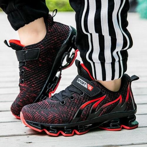 Big Boys Sports Shoes Children Running Sneakers Breathable Lightweight Outdoor Hollow Sole Kids Running Shoes Spring Autumn Shoe