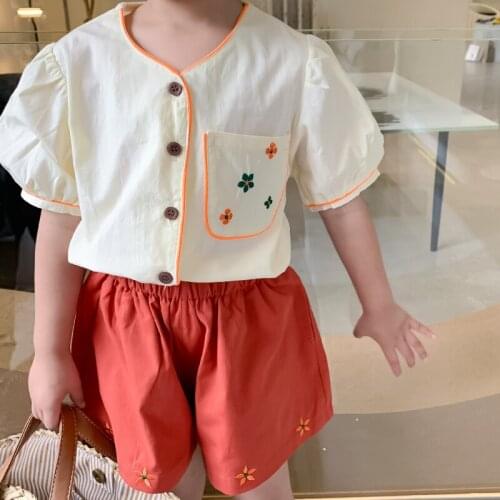 2021 Summer Childrens Clothing Two-piece Girl Round Neck Light Short-sleeved Shirt Wind Flower Embroidery Suit Shirt + Shorts