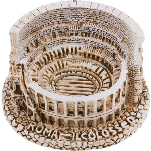 Resin Mini The Roman Colosseum Sculpture for Home Table Decoration Souvenir