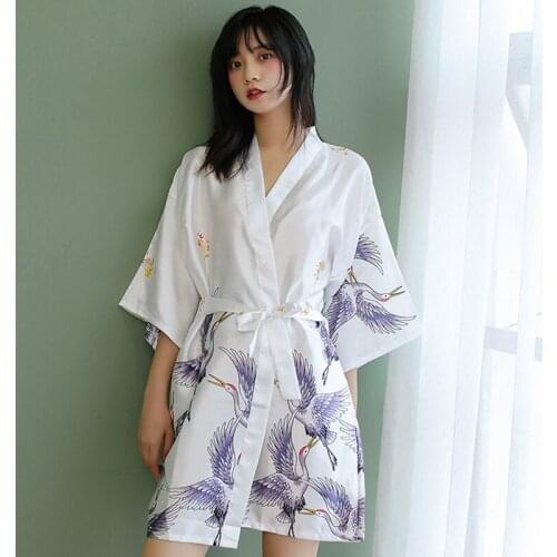 Imitation Silk Bathrobe For Women 2020 Summer Sleepwear Thin Homewear With Belt Half-Sleeve Mini Bath Robe Printed Nightwear