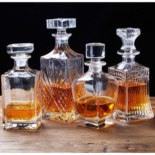 500-700ml Whisky Bottle Red Wine Awakening Bottle Lead-free Crystal Awakening Bottle European Vodka Spirit Pouring Bottle Bar