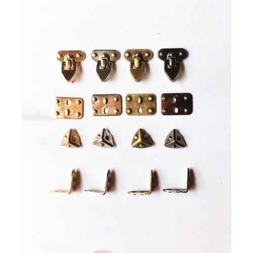 20Pcs Mini Metal Crafts DIY Manual Doll Bags Parts Doll Suitcase Box Case Corner Protector Luggage Trunk Lock Box Accessories