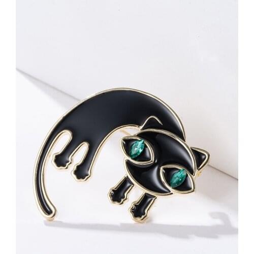 Cute Cat Brooch women clothing pin decoration creativity Animal Brooches suit accessories