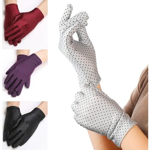 Fashion Women Wrist Gloves Ladies Summer Sunscreen Gloves Cute Dot Thin Touch Screen Knitted Fabric Breathable Driving Mittens
