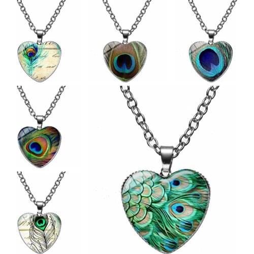 Fashion Retro Heart Peacock Pendant Necklace Sweater Chain Jewellery Accessories Handmade Lucky Amulet Gifts Woman