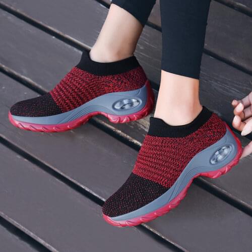 Casual Womens Running Shoes Air Cushion Lightweight Tenis Trainers Breathable Comfortable Increasing Height Slip on Sports