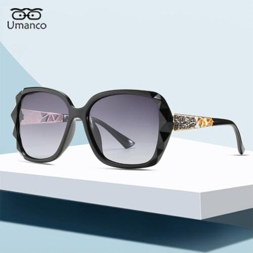 Luxury Big Frame Polarized Sunglasses for Women Men with Rhinestone Glasses Leg Gradient Sun Glasses UV 400 Street Beach Gift