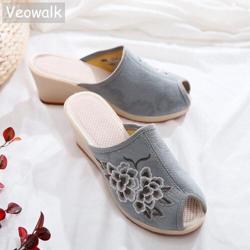 Veowalk Women Jacquard Cotton Peep Toe Slides Slippers Handmade Summer Ladies Casual Comfort Embroidered Shoes 6.5cm Platforms