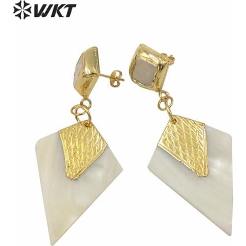 WT-MPE042 Unique fashion gold electroplated arrowhead white shell earrings women anniversary wedding gift earrings studs
