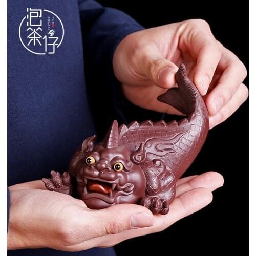 Purple sand tea to keep pure manual lucky son dragon born nine dragon fish and furnishing articles tea on tea table
