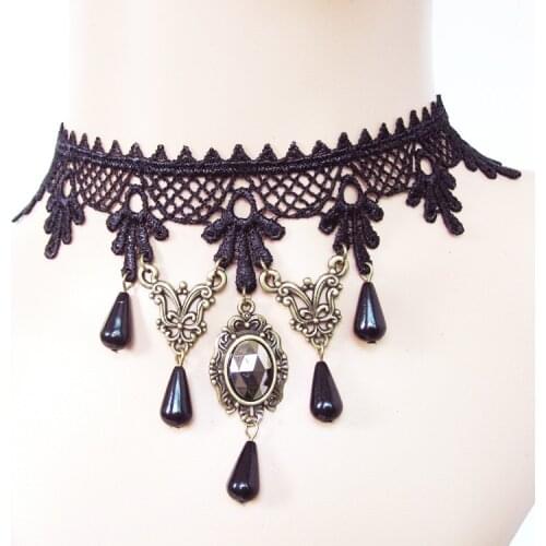 Womens Retro Lace Clavicle Necklace Black Crystal Pendant Fake Collar Collar Foreign Trade Jewelry