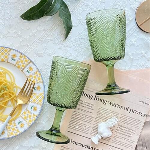 European Style Creative Transparent Retro Glass Leaf Embossed Goblet Vintage Red Wine Glass Whiskey Cocktail Cup Bar Drinkware