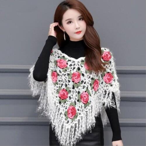 New Litying Handmade Crochet Flower Triangular Bandage Fashion Shawl Pullover Hollow Tassel Blouse Knitted Coat