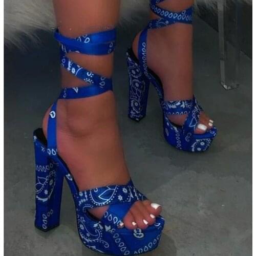 Bandana Print High Heel Sandals For Women Summer 2021 Cross Strap Graffiti Printed High-heeled Sandals Outdoor Leisure Banquet