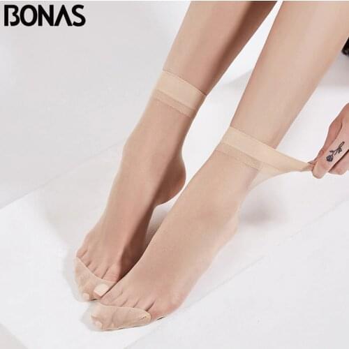 BONAS Women's High Socks