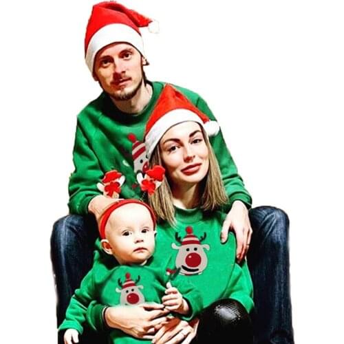 Family Xmas Hoodies Pajamas Christmas Sweaters 2021 New Year Warm Santa Claus Elk Embroidery Adult Kids Red Sweatshirt Gift