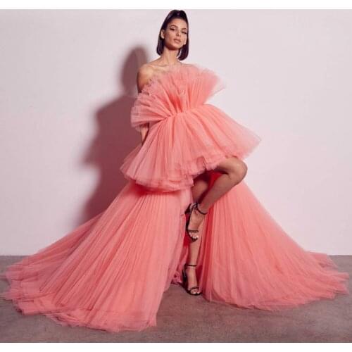 Elegant Strapless Prom Dresses Puffy Tiered Tulle Show Formal Party Gowns Abendkleider High Low Slit Evening dress Robe de soiré