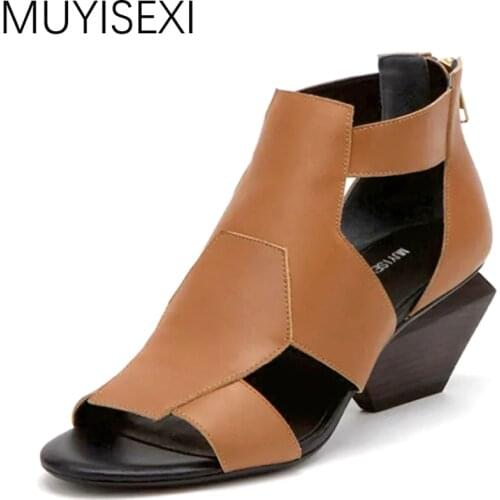 Gladiator Sandals Women Genuine Leather Designer Sandals Strange Square Heel Women Sandals Gray Black Brown HL45 MUYISEXI