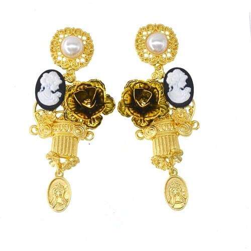 Fashion gold color baroque retro crystals earrings exaggerated ear ornaments retro long pendant earring