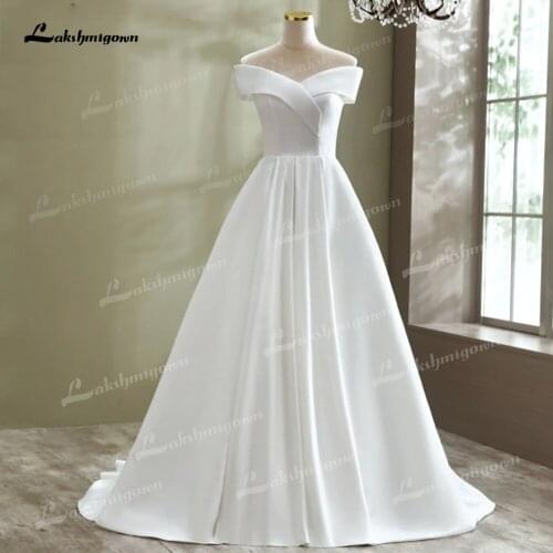 Simple A-Line Soft Satin Wedding Dresses Off The Shoulder Boat Neck Cap-Sleeve Applique Beading Chapel Train Bride Gown Gelinlik