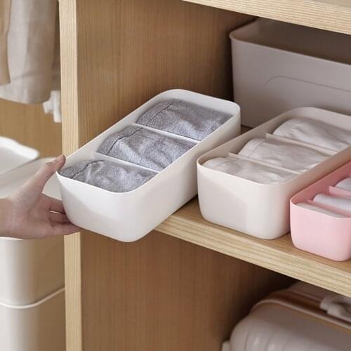 Closet Storage Box Organizer 5 Grids Socks Bra Underwear Organizer Wardrobe Plastic Makeup Storage Box Desktop