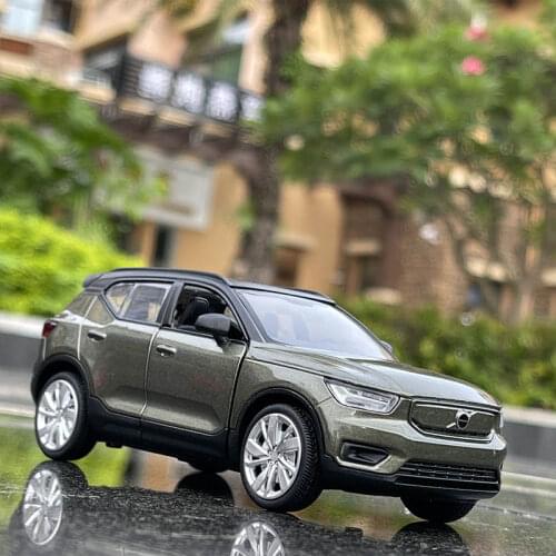 2021 New 1:32 Alloy VOLVO XC40 SUV Off-road Diecast Model Toy Cars Sound Light Pull Back Car Vehicle Toys For Children